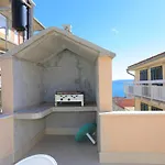 Stanici 2818d